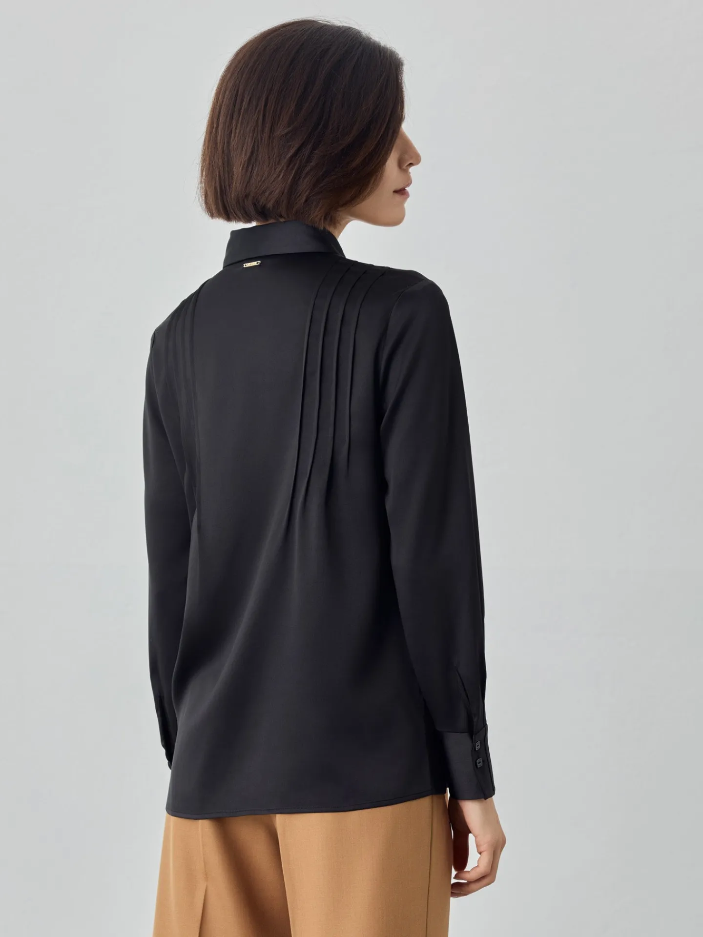 Clearance Blouse In Satin Fabric With Pleats Details MULHER Blusas