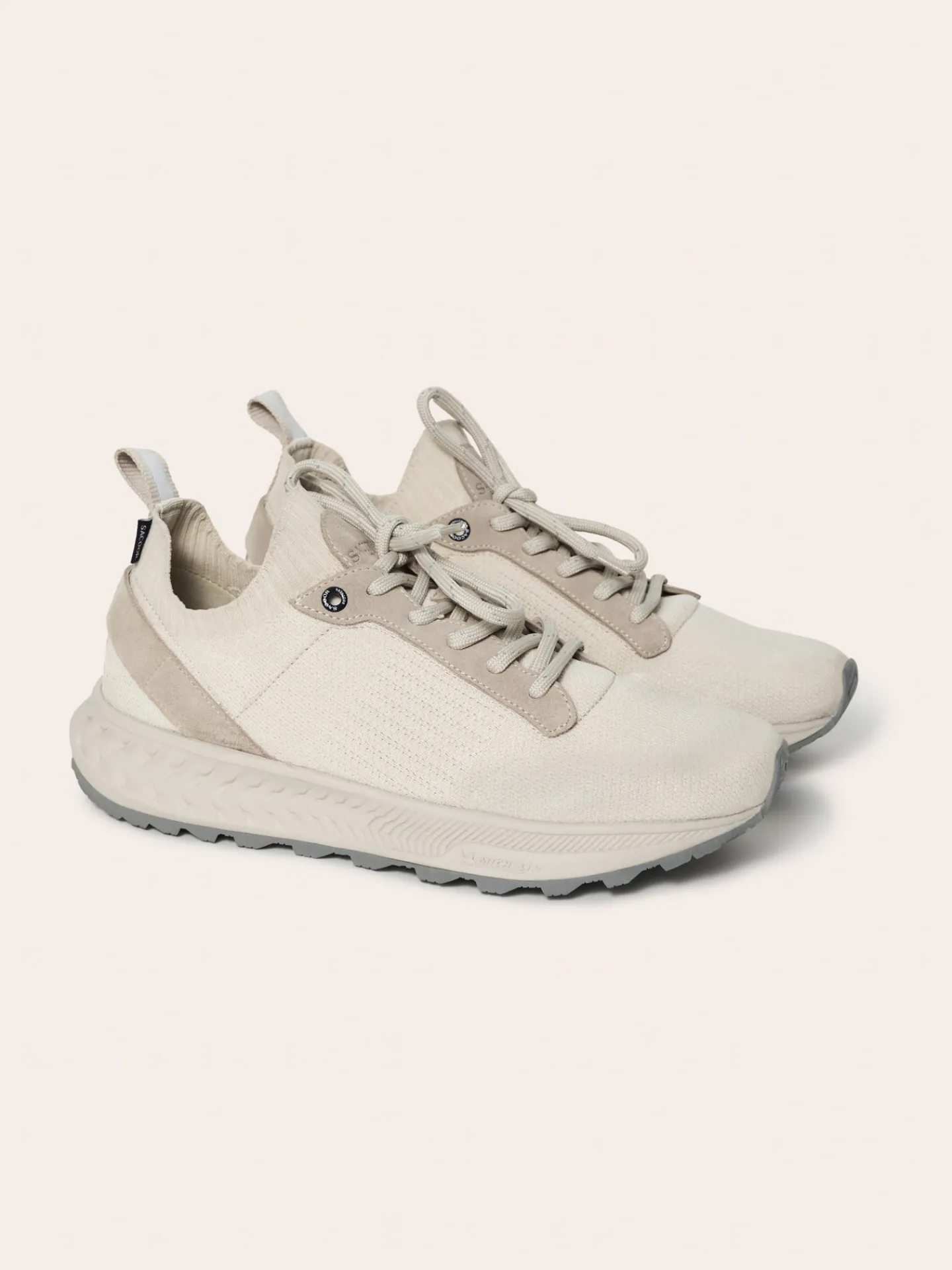 Outlet Casual Easy to Slip on Sneakers in Knit Sneakers