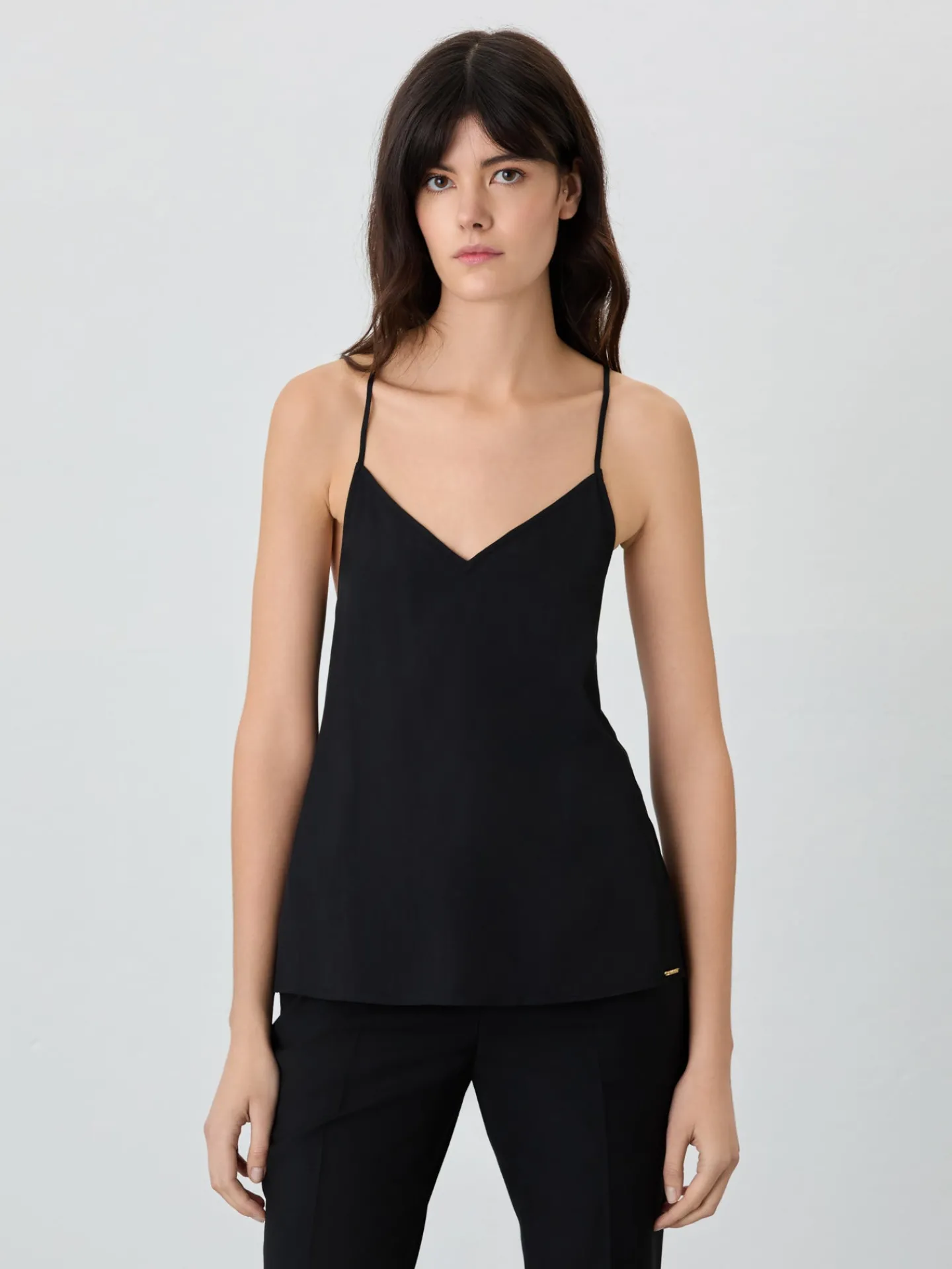 Online Flowy V-neck Top In Satin MULHER Tops