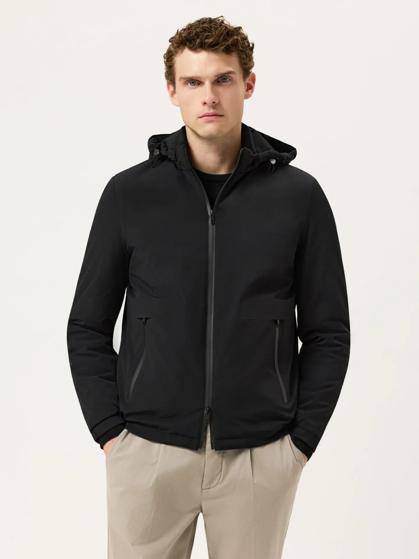 Sale Hooded Performance Jacket In Stretch Nylon Blusões