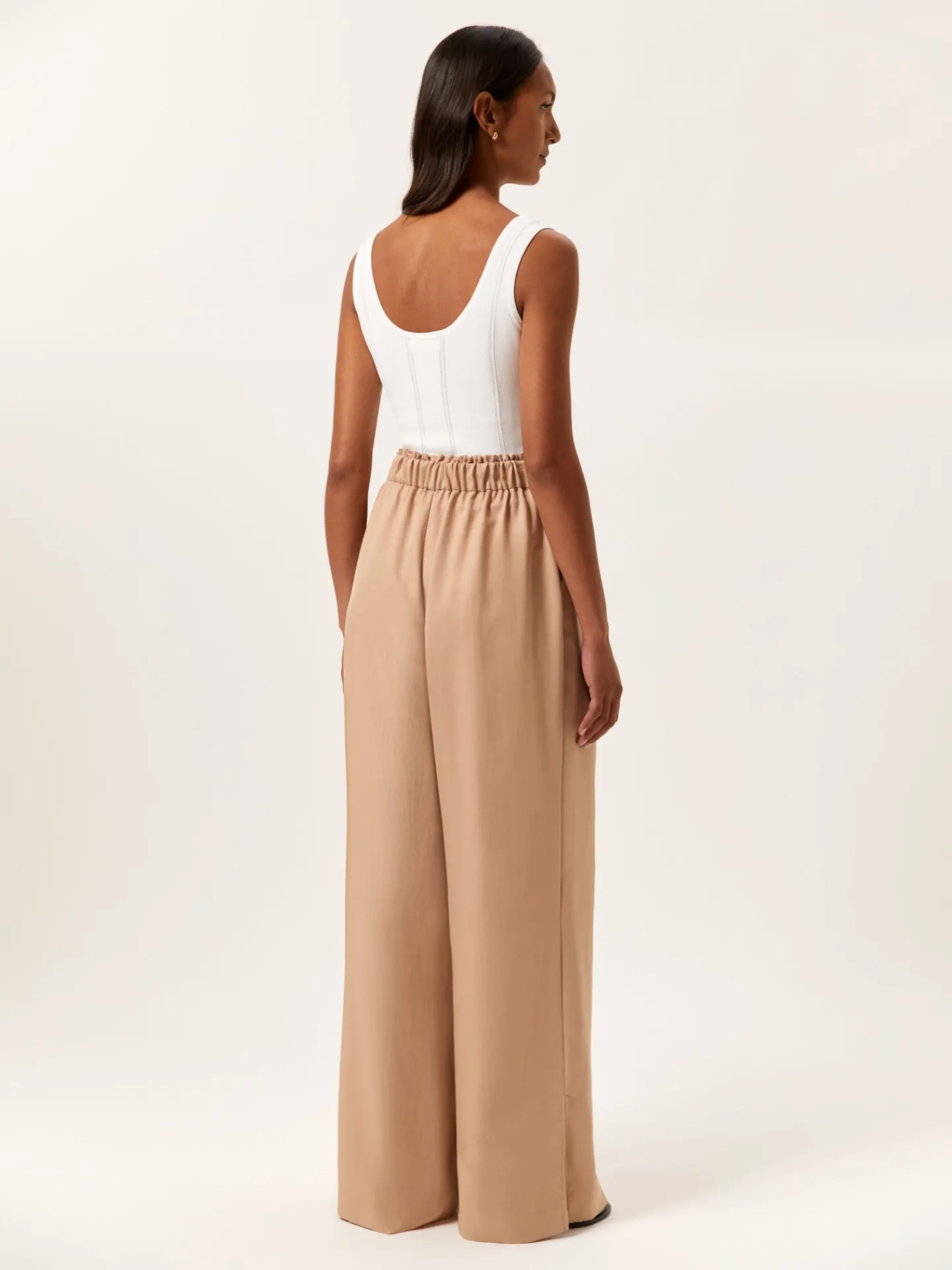 Loose Fit Trousers In Tencel & Rayon Blend With Elasticated Waistband MULHER Calças