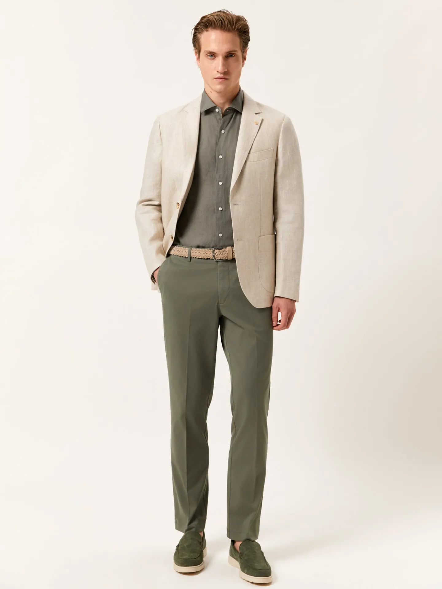 New Regular Fit Casual Trousers in Comfort Cotton Calças Casuais|Calças Casuais