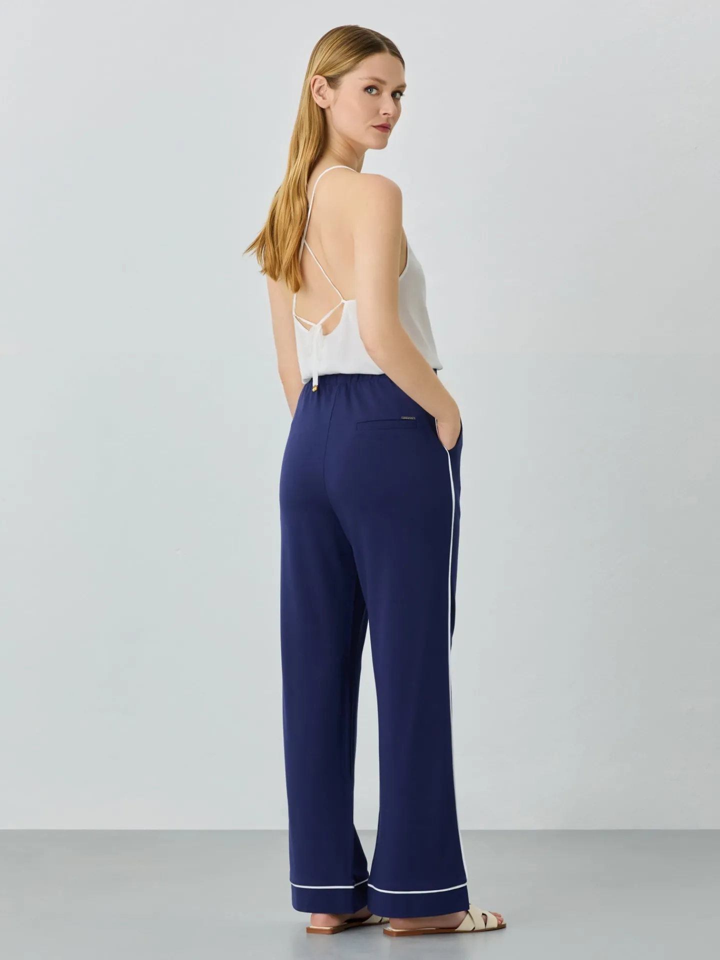 Wide Leg Punto Roma Trousers MULHER Calças